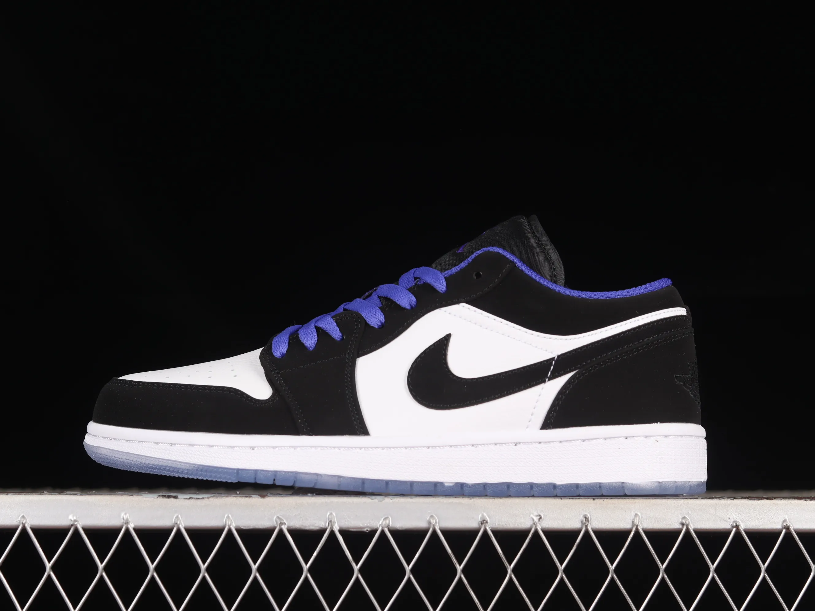 All categories Air Jordan Jordan series basketball shoes Air Jordan 1 Low Air Jordan 1 Low AJ1 Joe 1 crystal black and white low-top cultural basketball shoes 553558-108